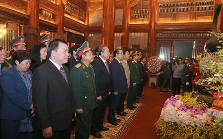 Phó Thủ tướng dự lễ tưởng niệm 60 TNXP hy sinh trong kháng chiến chống Mỹ